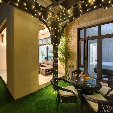 Durrani Homes - Arabian Luxury At Souk Al Bahar Besides Burj Khalifa & Dubai Mall Esterno foto