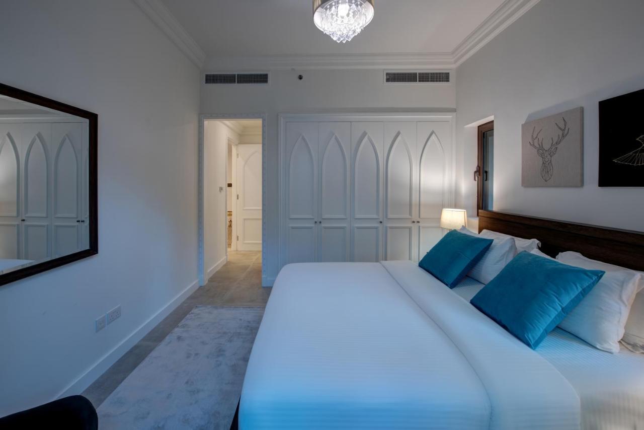 Durrani Homes - Arabian Luxury At Souk Al Bahar Besides Burj Khalifa & Mall Дубай